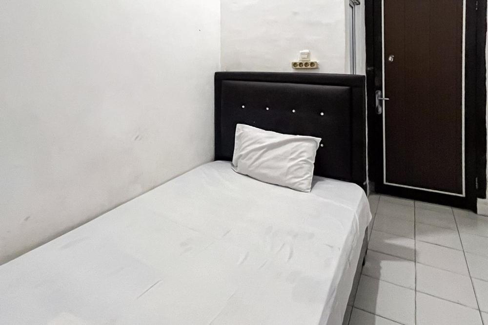 Отель Kostel 99 Pangkal Pinang Redpartner Экстерьер фото